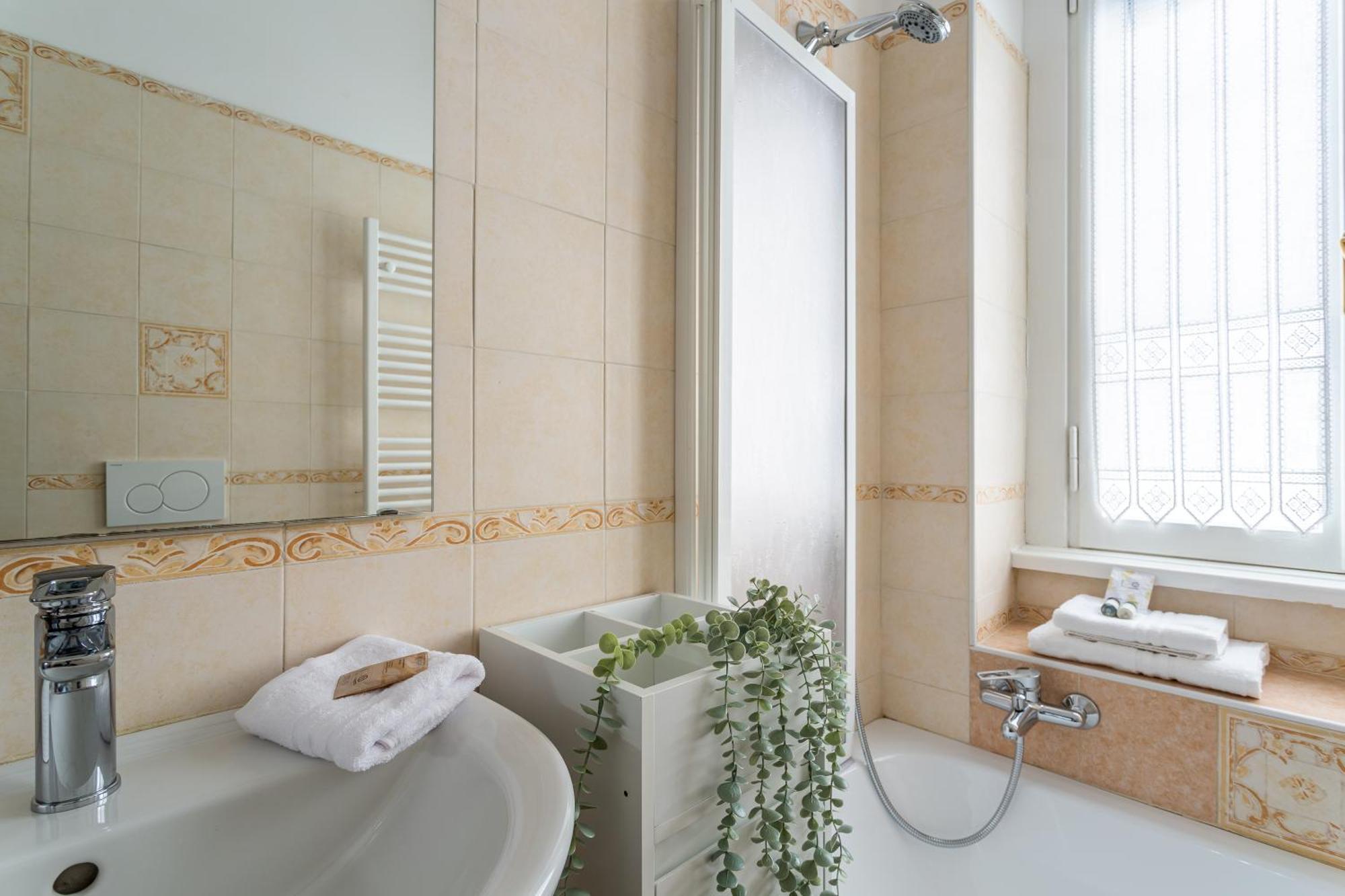Iflat Vatican Spacious Apartment With Terrace Рим Екстер'єр фото